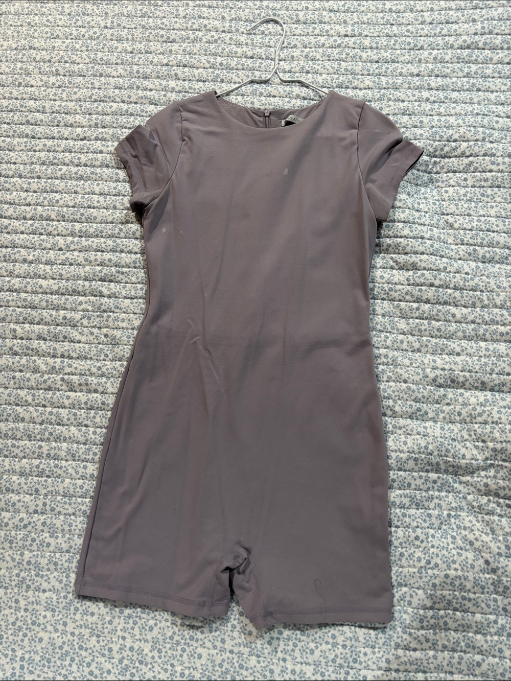 Women's Short Sleeve Romper Jumpsuit in Dusty Mauve